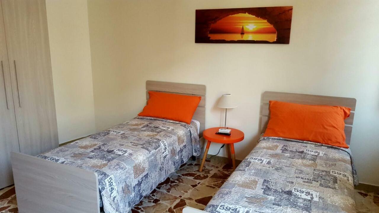 Casa Dany&Olga Lejlighed Giardini Naxos Eksteriør billede